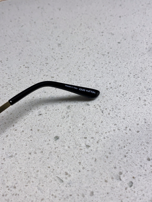 ルイヴィトンサングラス着用イメージ